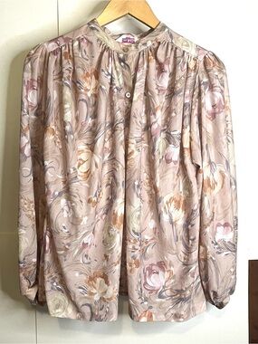 Elles Belles 1970s Sheer Floral Long-Sleeve Button-Front Blouse